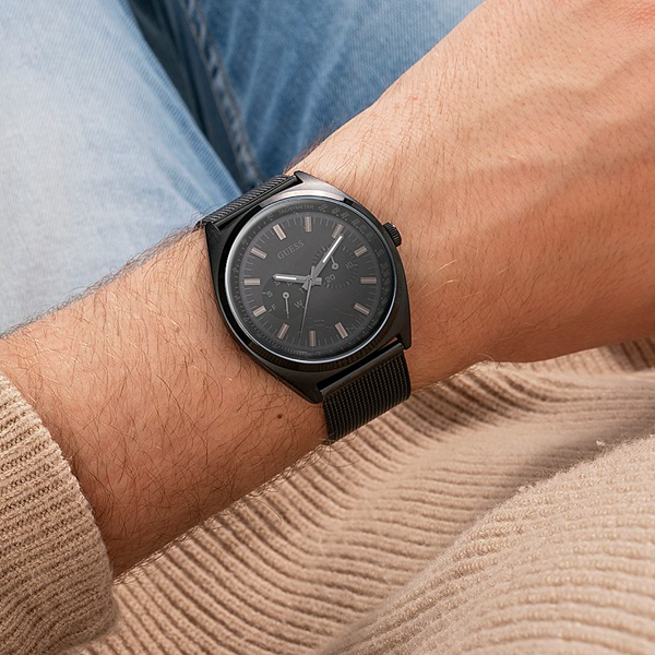 GUESS black 15