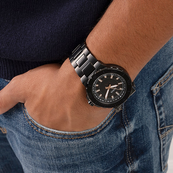 GUESS black 14