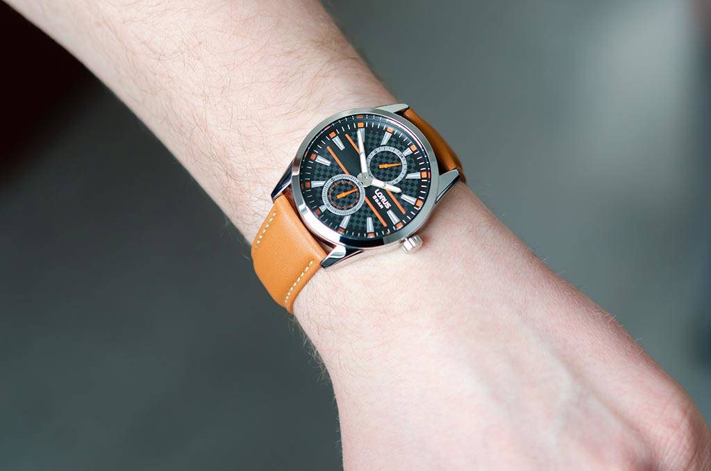 LORUS nan 5