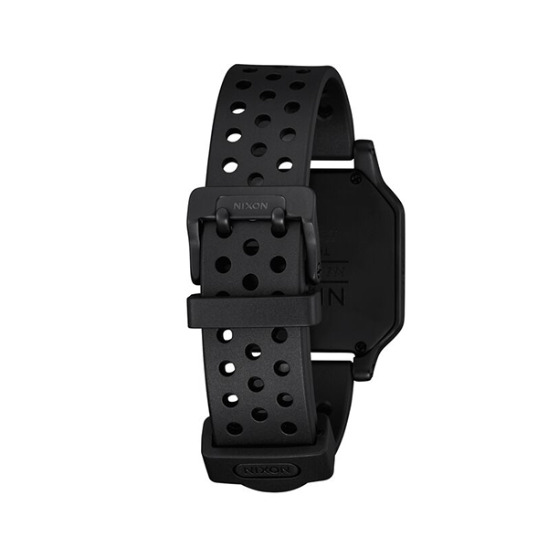 NIXON nan 3