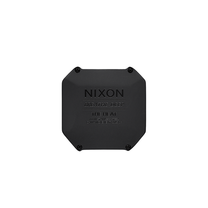 NIXON nan 4