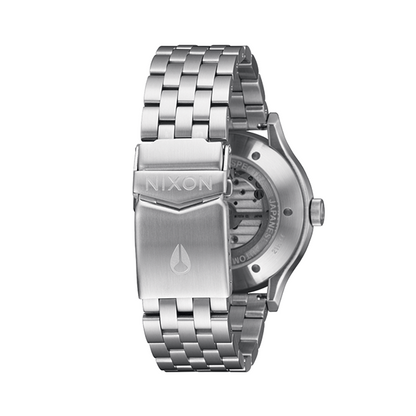 NIXON silver 8