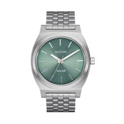 NIXON green