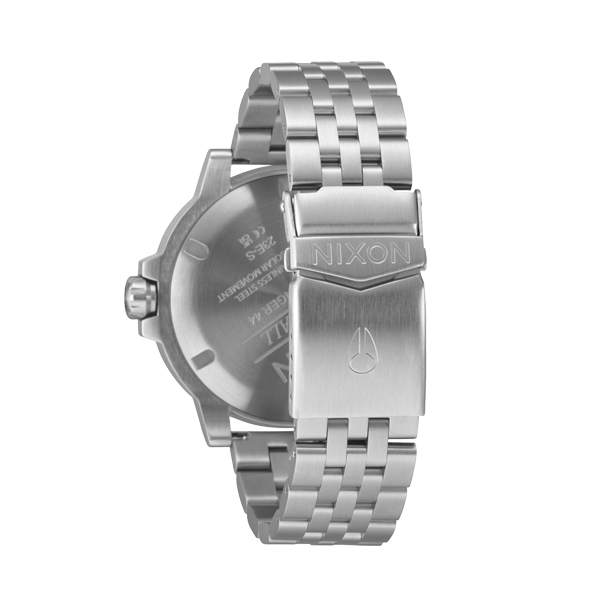 NIXON blue 14