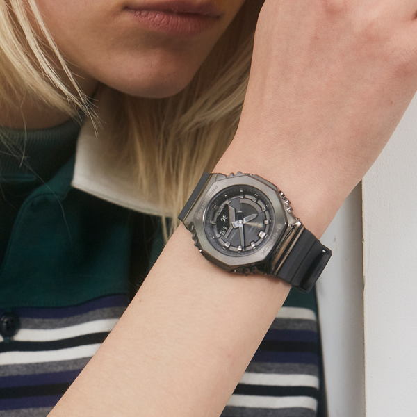 CASIO G-SHOCK black 9