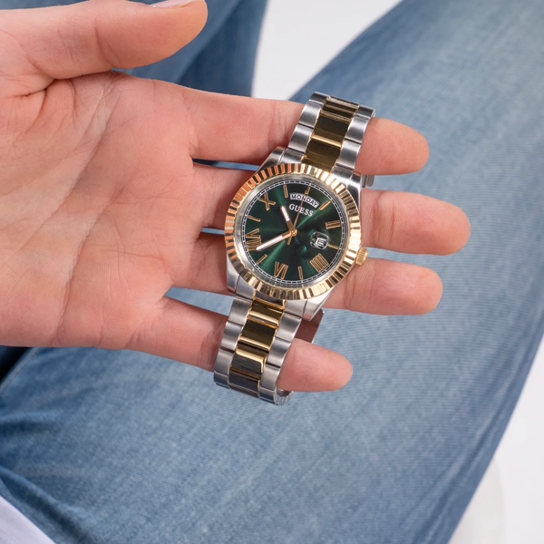 GUESS green 21
