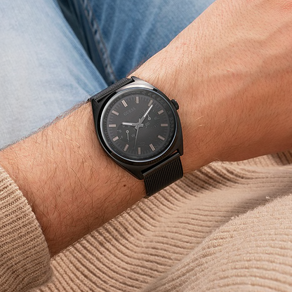 GUESS black 15