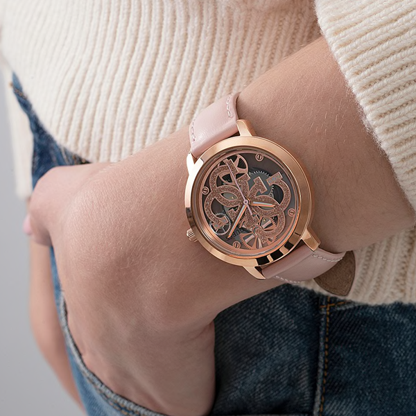 GUESS gold 6