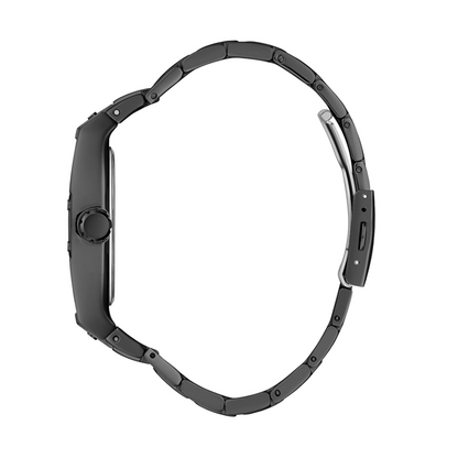 GUESS black 8