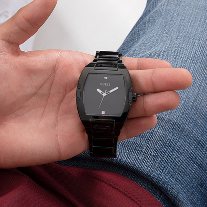GUESS black 10