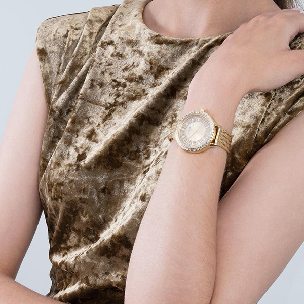 GUESS gold 10