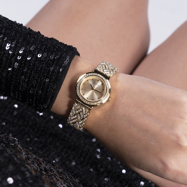 GUESS gold 5