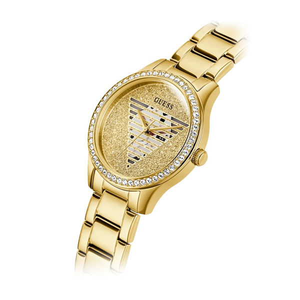 GUESS nan 4