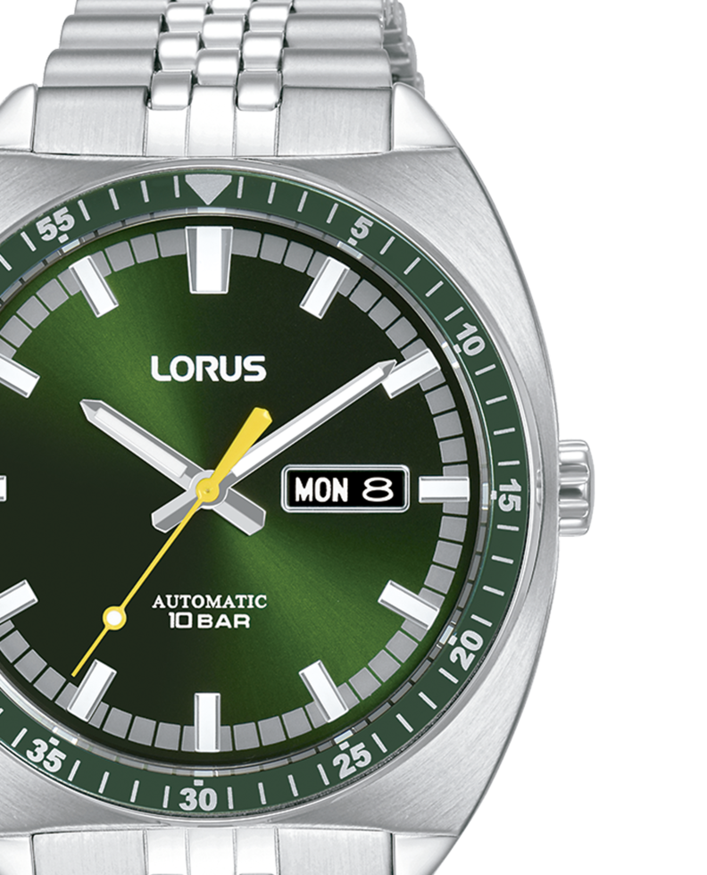 LORUS green 6