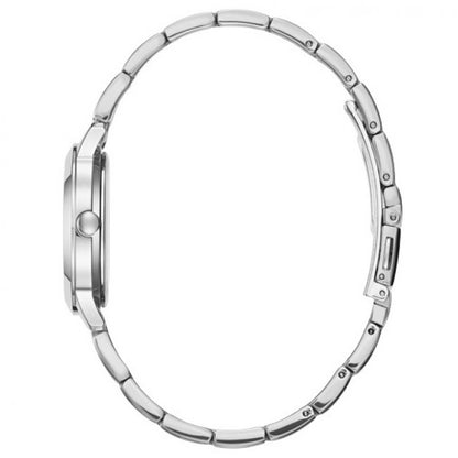 GUESS nan 4